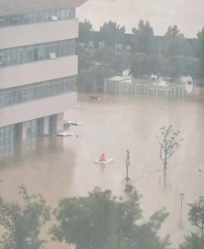 災(zāi)后重建眾志成城，恢復(fù)市政供電的第2天，核磁共振成功恢復(fù)運(yùn)行！(圖3)